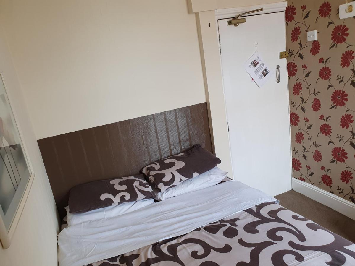Foxhall Village Guest House Blackpool Eksteriør bilde