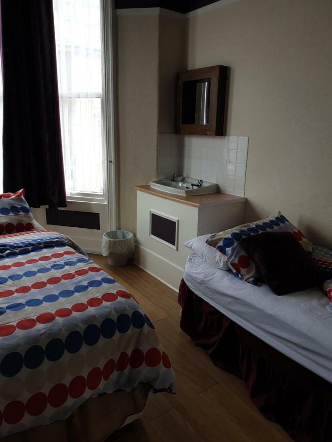 Foxhall Village Guest House Blackpool Eksteriør bilde